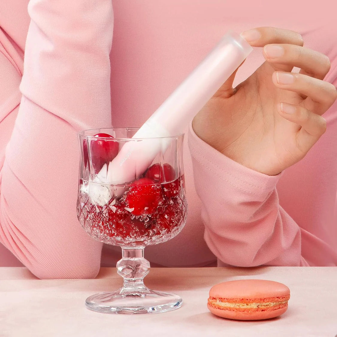 KISSTOY Pop Cherry · Dual-Motor Heating Lipstick Vibrator